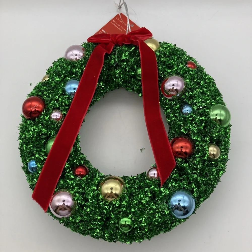 World Market Metallic Kelly Green Bottlebrush Christmas Wreath Hanging 8